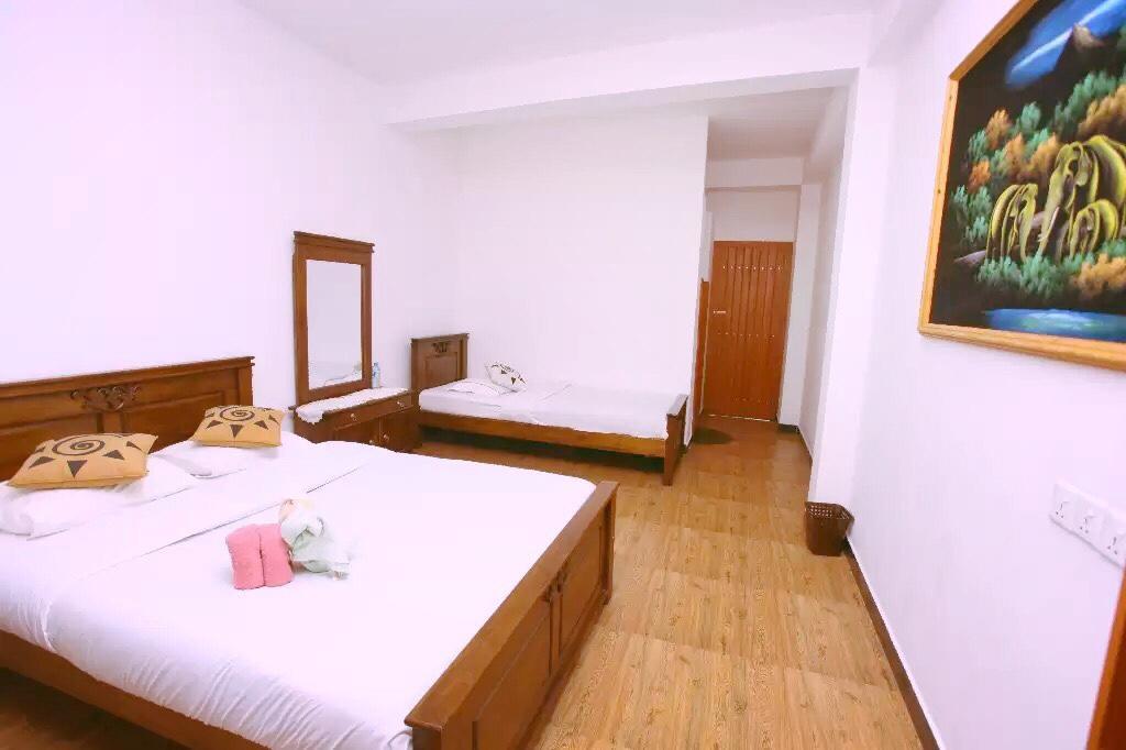 Leisure Mount View Holiday Inn Хапутале Екстериор снимка